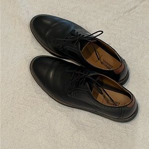 Men’s Johnston & Murphy (J&M) Oxford Lace Up Dress Shoes in Sheepskin Leather